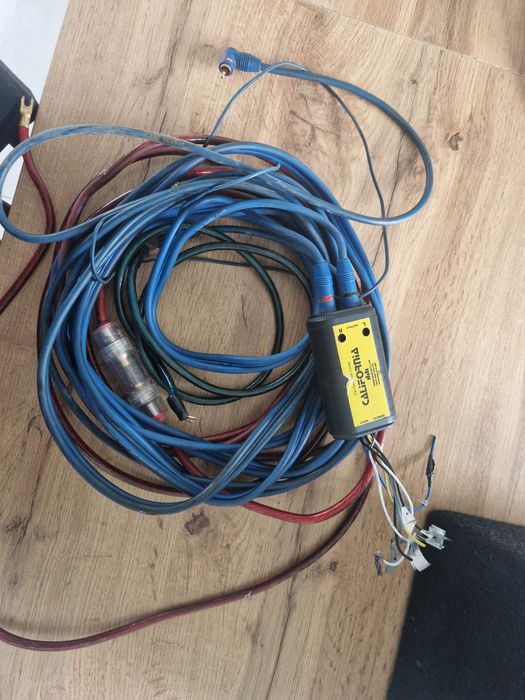 Tuba Basowa  Blaupunkt GTb 8200a