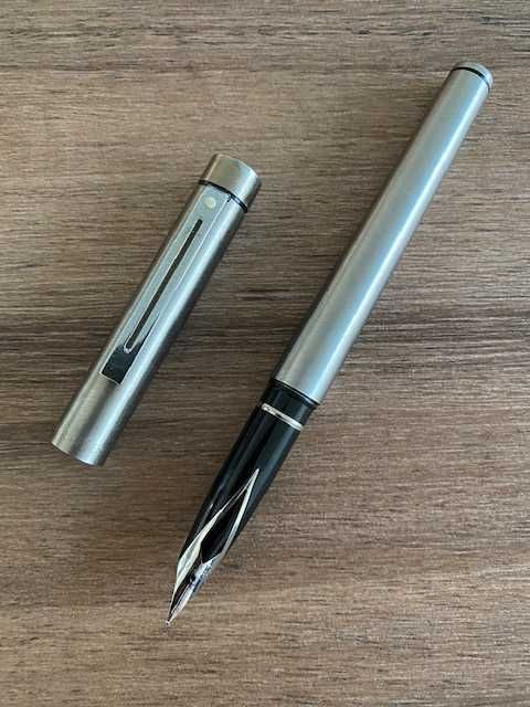 Caneta original SHEAFFER - Prateada
