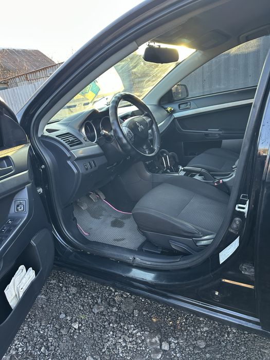 Продам Митсубиси Лансер 10