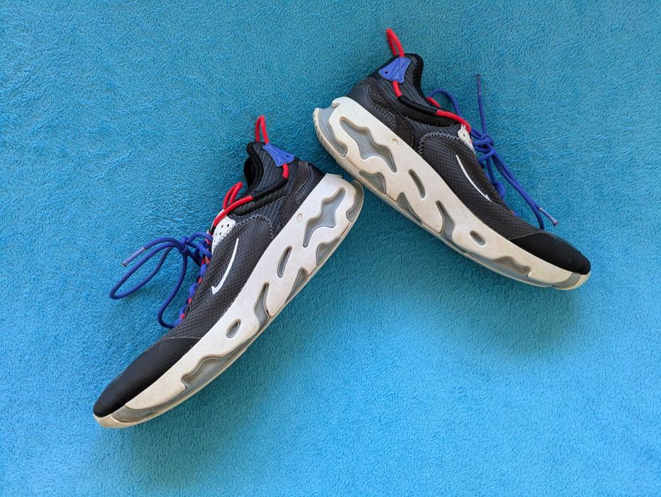 Buty Nike React Live rozmiar 42 – 26,5 cm