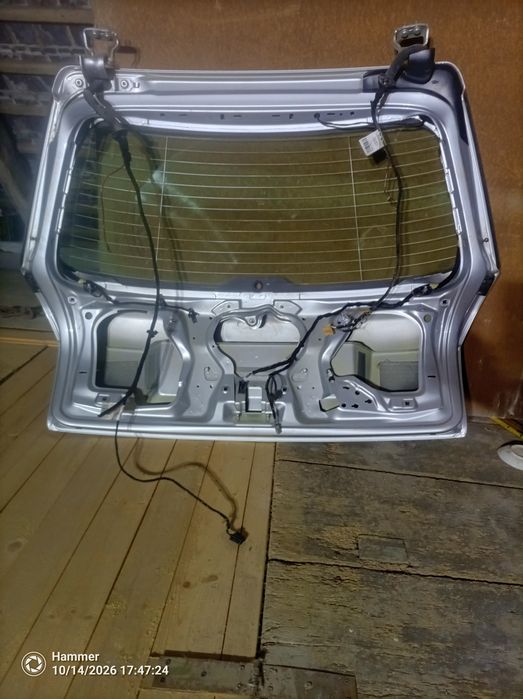 Klapa Audi S4 b6