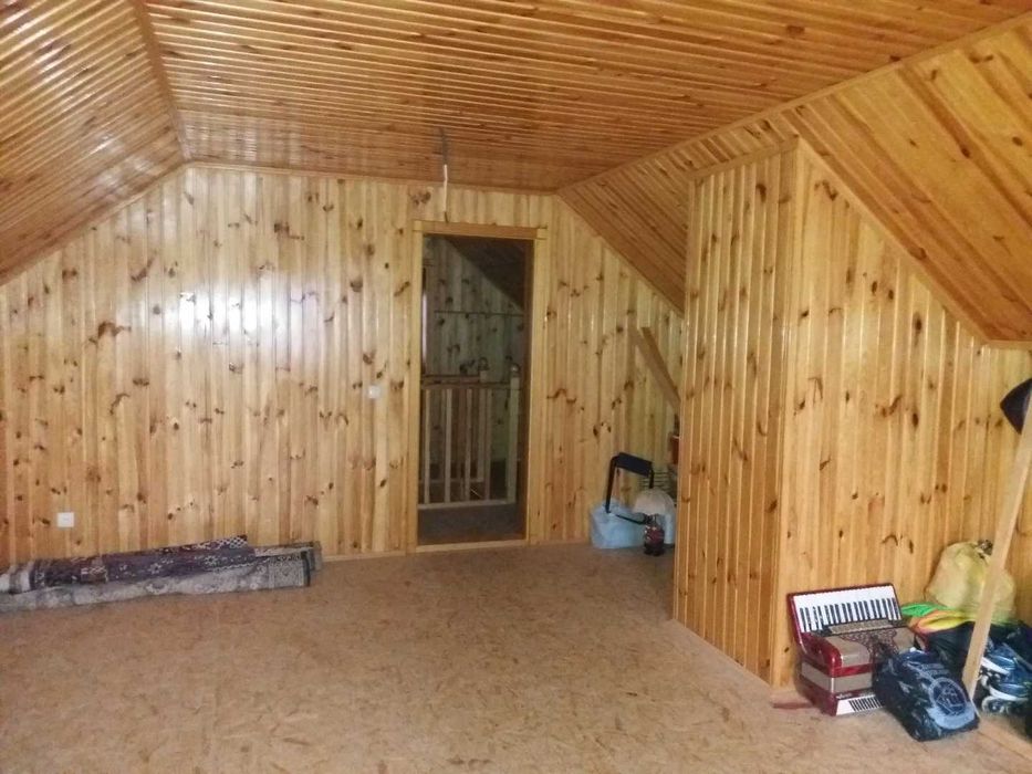 Продається 2-х поверховий (мансарда) будинок у с. Барабой