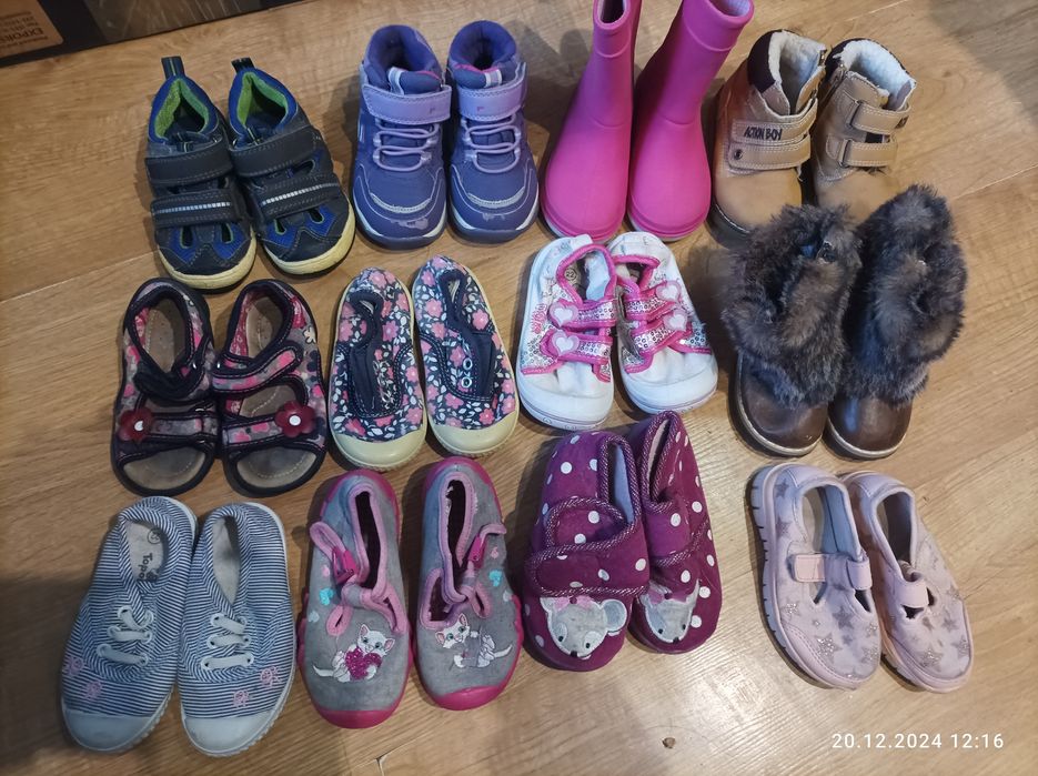 Sprzedam buty w rozmiarze 22