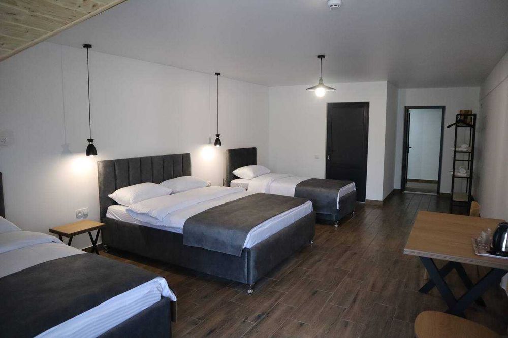 Продається база відпочинку в Солотвино