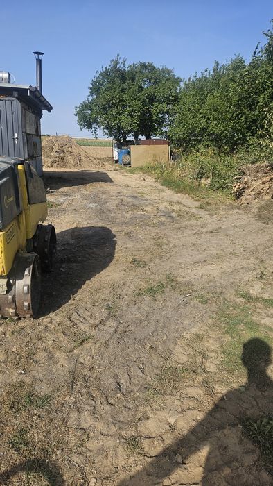 Usługi minikoparką