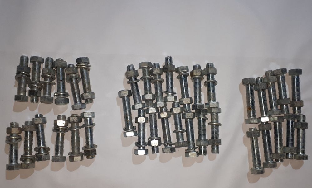 Болт с гайкой М20 2,5  100мм