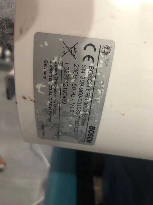 Aquecedor Bosch novo