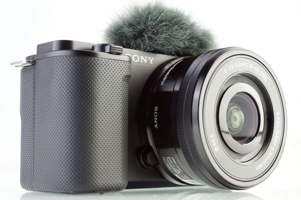 Aparat SONY ZV-E10 24.2Mpx + E 16-50mm PZ OSS 1.898 zdjęć 4K BOX + 32GB # Gwarancja FV