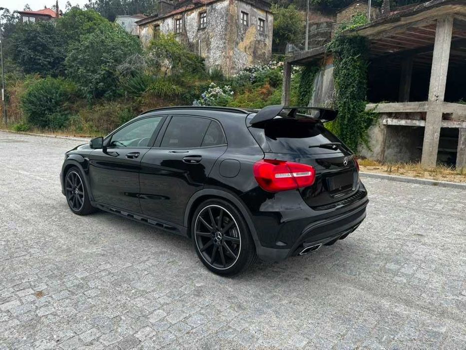 Mercedes-Benz GLA 45 AMG 4MATIC – 2015