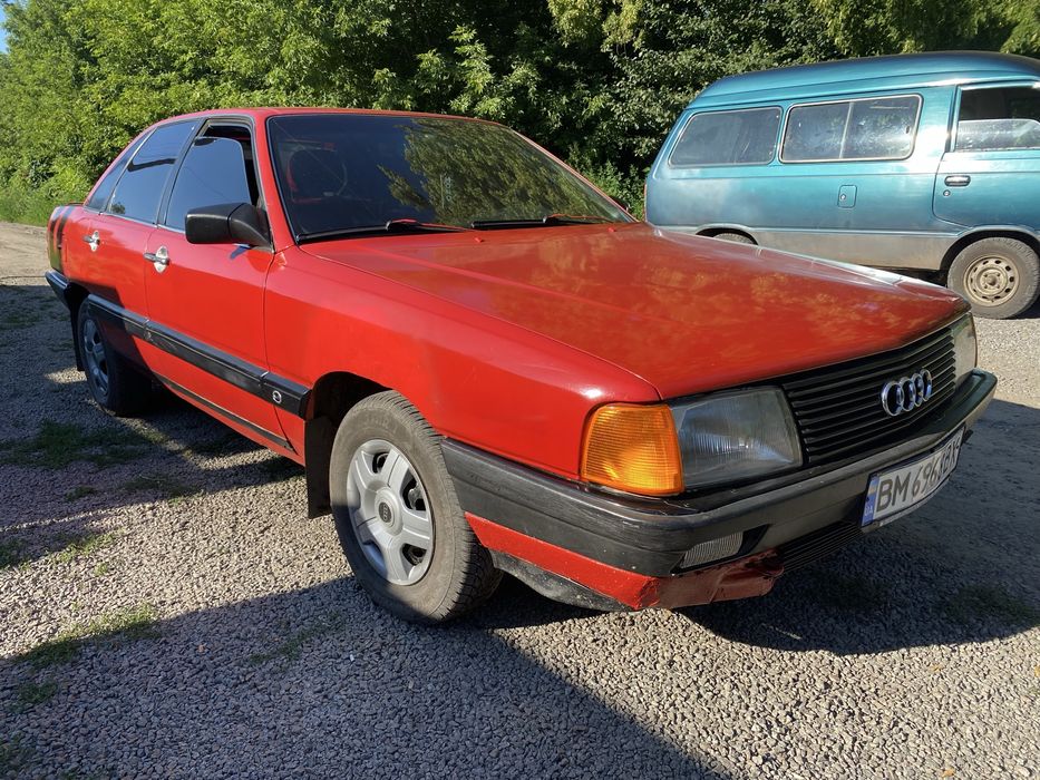 Продам автомобіль AUDI 100