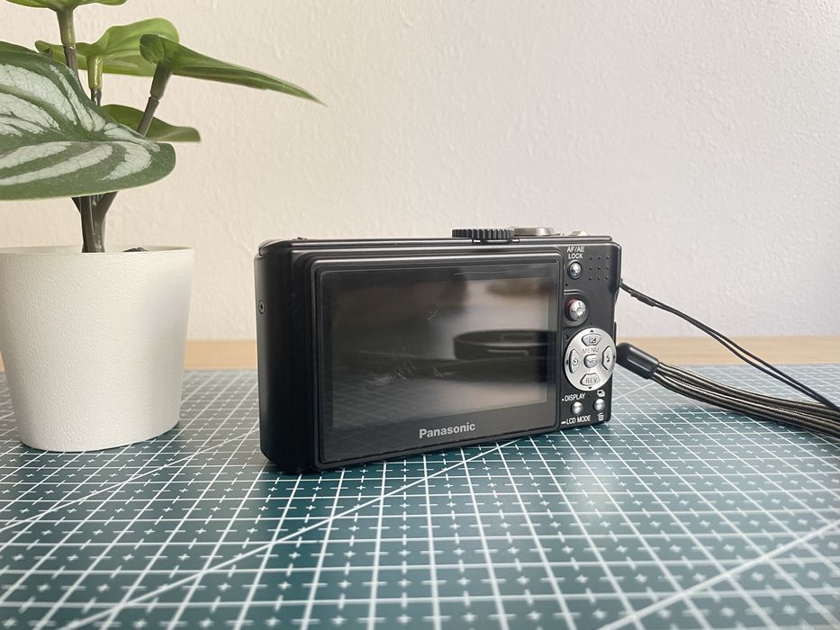 Panasonic Lumix LX2