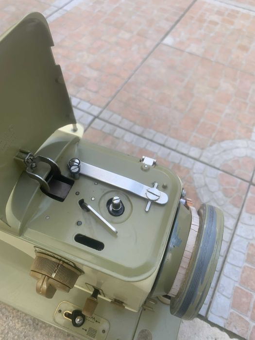 Berlina costura metálica