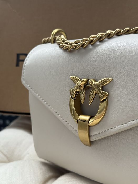 Жіноча сумка Pinko Love Bag світлий беж / нова