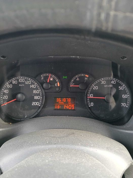 Auto Fiat Doblo