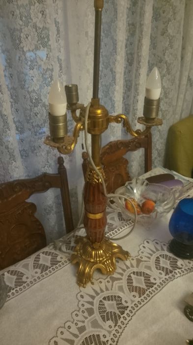 Lampa stołowa pałacowa