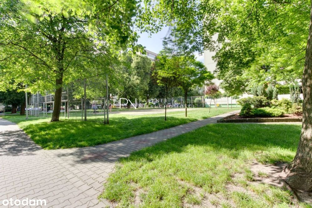 Przestronne 3 pokoje z balkonem – blok z windą*