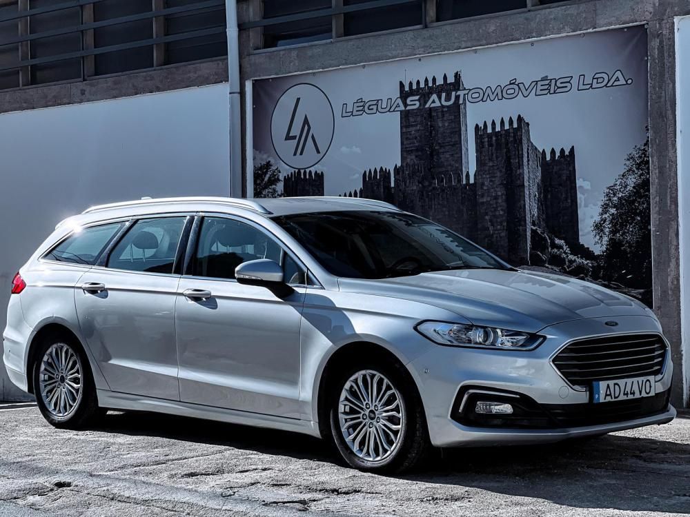 Ford Mondeo SW 2.0 HEV Titanium