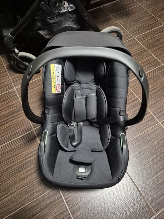 Продам автокрісло/автолюлька  Anex cosmo black