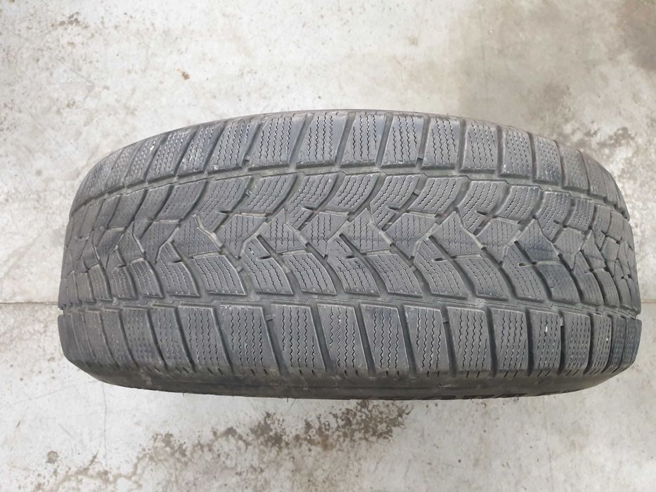 1szt. 235/55/19 105V Dunlop Winter Sport 5 SUV 6mm 2020r [ 10980 ]
