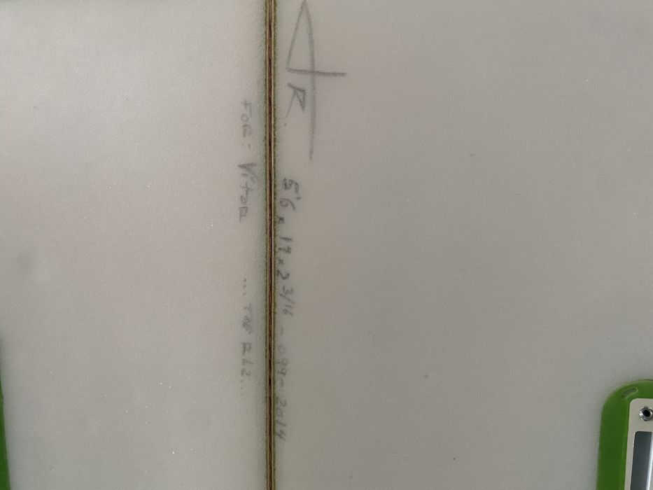 Prancha surf usada tamanho 5’6