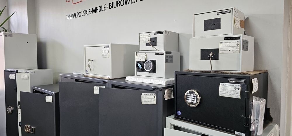Szafa na BROŃ S1 • sejf na broń długą i krótką • Mieści OPTYKĘ • 150P3