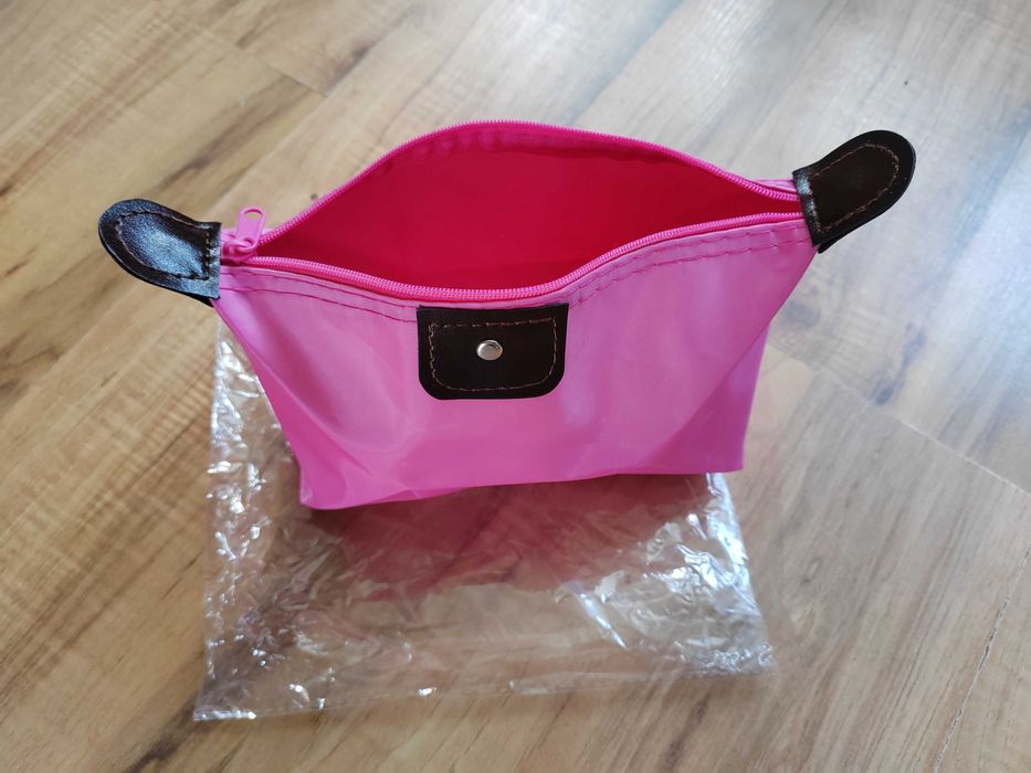 Kosmetyczka materiałowa