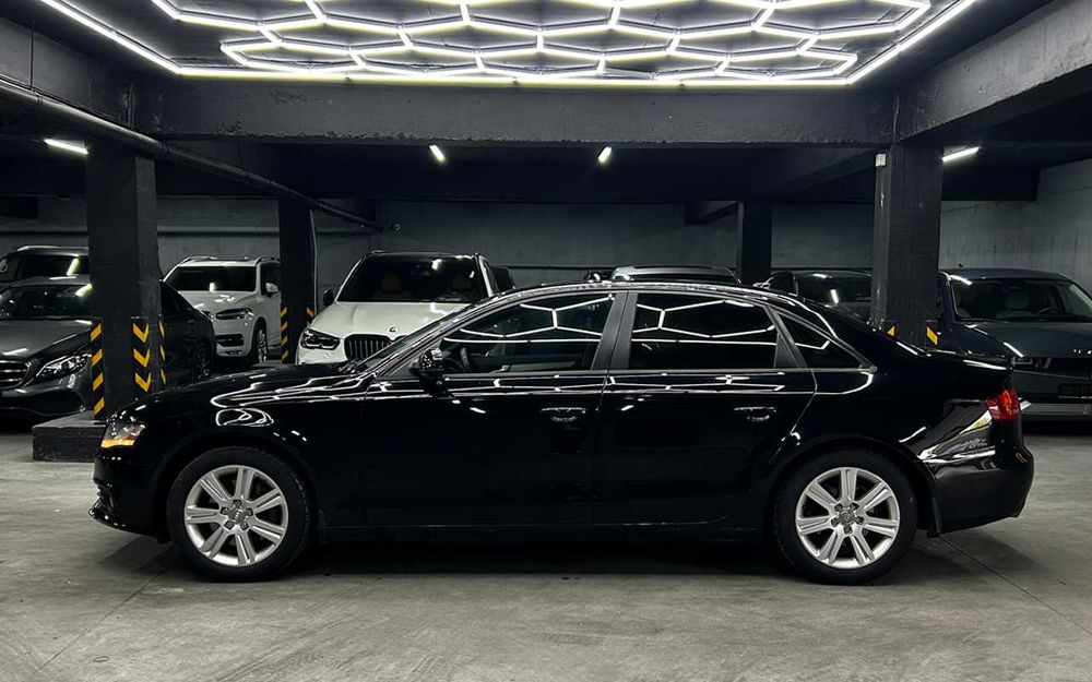 Audi A4 2011