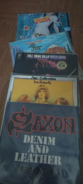 Collecttion 

Vários 
Fill Your Head With Rock 2lps

Litle feat 
the last Record 

Capas e discos bom estado
40€

The Clash 
London Calliing 2 LPs