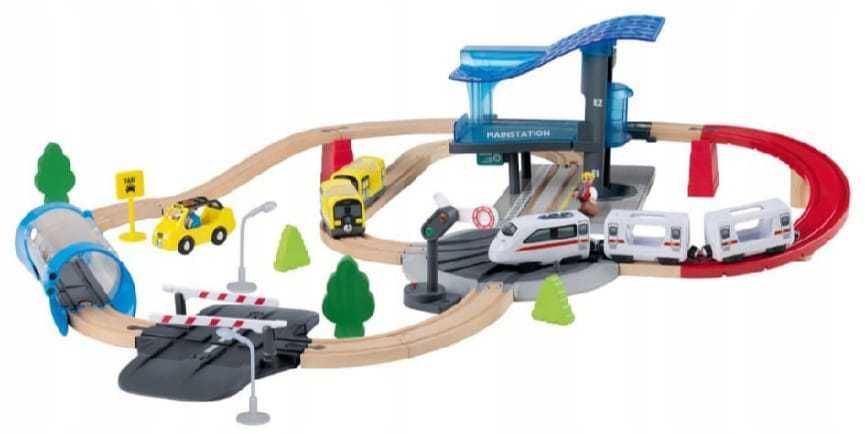 Kolejka drewniana Playtive City Express z napędem elektrycznym 49 elementów
