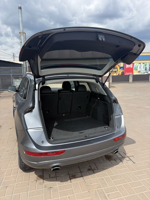 Продасм авто Audi q 5