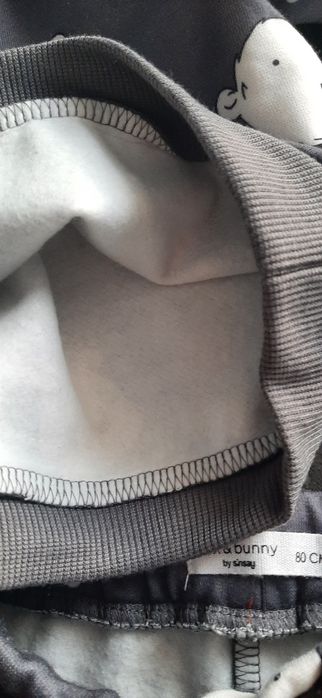 Komplet bluza i spodnie SiNSAY 80