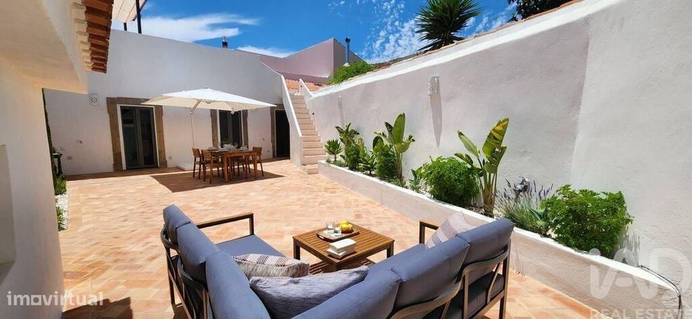 Casa / Villa T4 em São Brás de Alportel de 168,00 m2