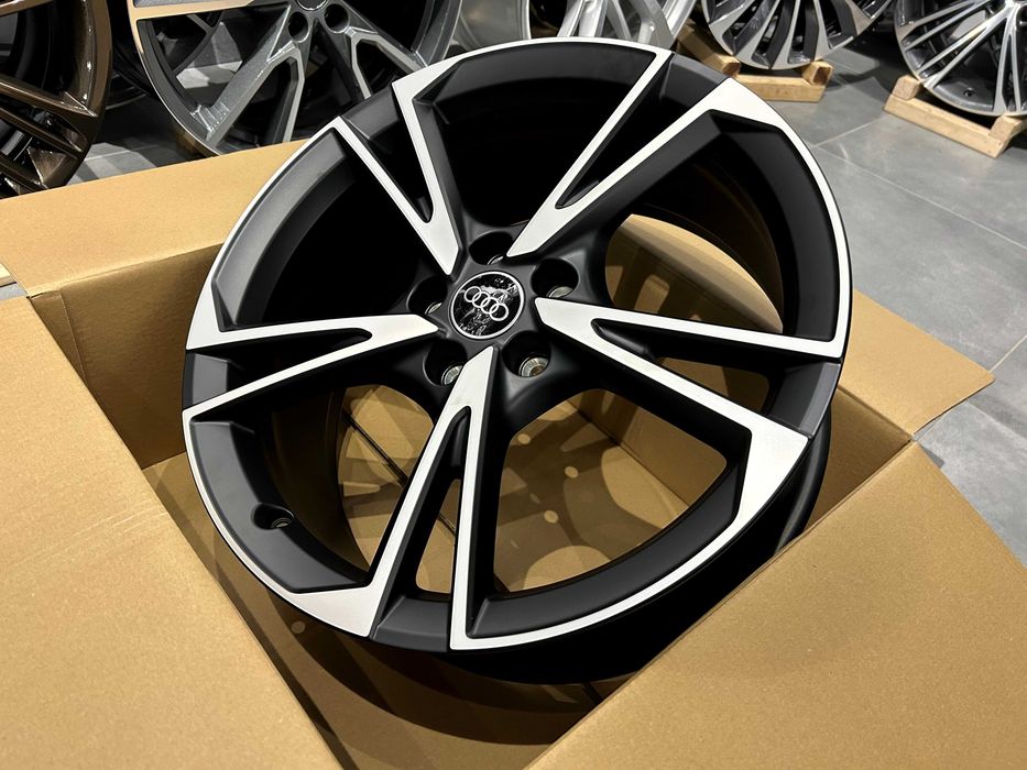 Oryginalne felgi 19 5x112 ET49 Audi A3 S3 8Y 8V 8P 8V0/071499 NOWE
