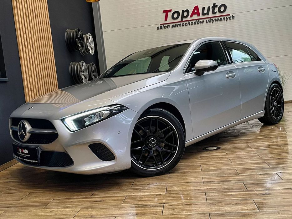 Mercedes-Benz Klasa A kamera * 1.5D * NAVI * gwarancja * LED * BEZWYPADKOWY *ZAREJESTROWANY*