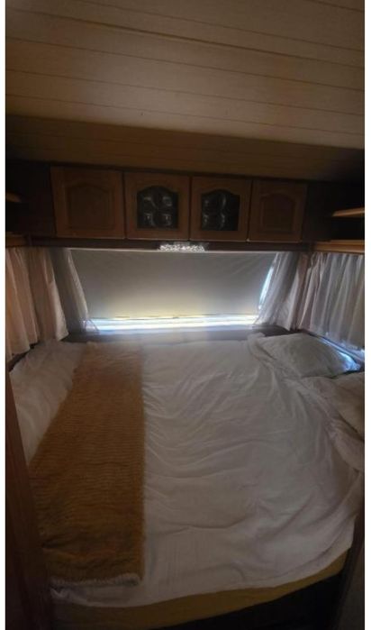 Trailer privado no jardim da casa tudo incluído