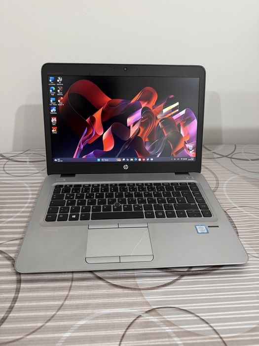 HP EliteBook 840 G4 i5-7200U / 8GB RAM / SSD 256GB + HDD 320GB