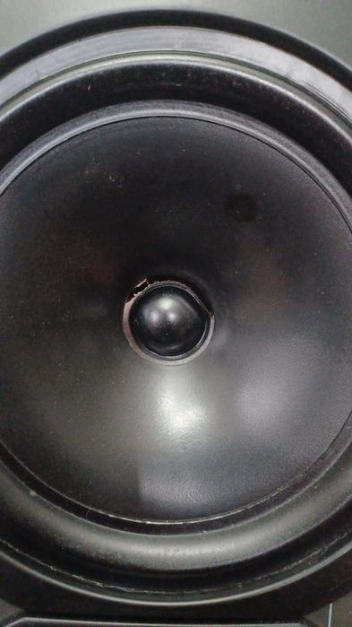 Par de Colunas KEF C40