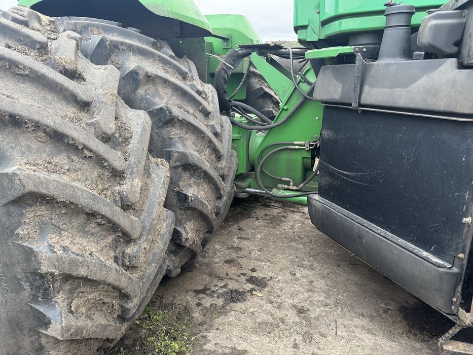 Трактор John Deere 9420