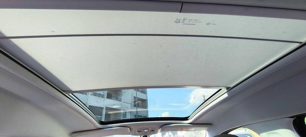 Peugeot 2008 1.6 e-HDi Allure Full Extras | Teto Panorâmico & Pele | Impecável