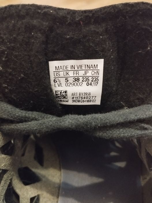 Кросівки жіночі Адідас