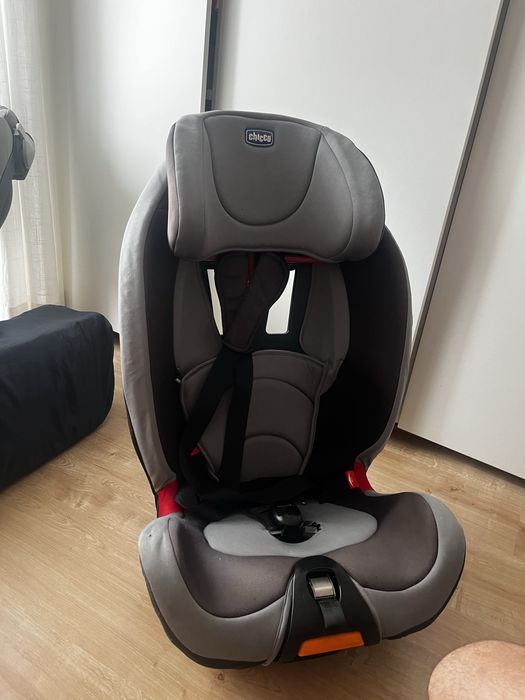 Cadeira auto para criança da CHICCO