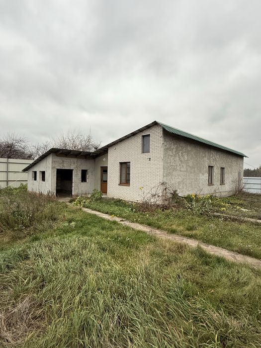 Будинок 160м2,ділянка 50сот. 20хв від Києва.Великий гараж.