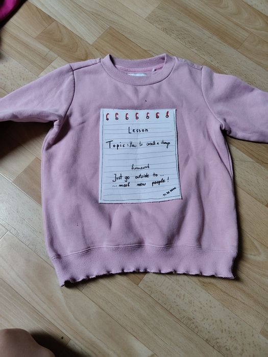 Ubrania dla dziewczynki 122