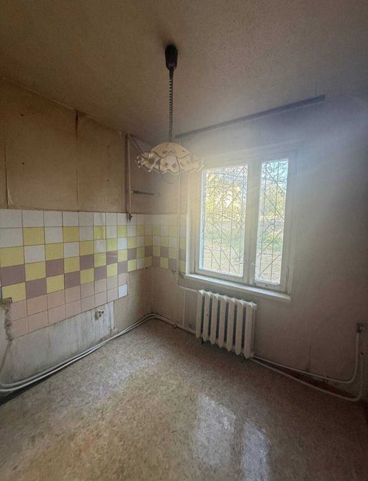 Продаж 2к квартири по вул. Поповича, буд. 8, Лісовий масив, Деснянський район