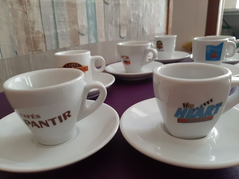 Chávenas de Café c/ publicidade+ Pires v.p.ind.