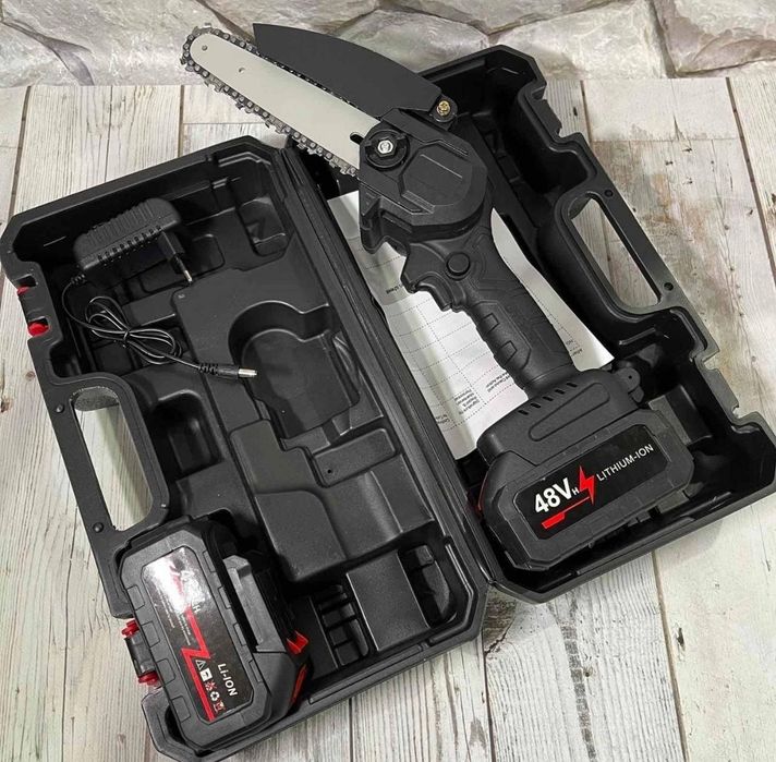 Аккумуляторная мини-пила цепная 6 дюймов с двумя аккумуляторами в кейс ...