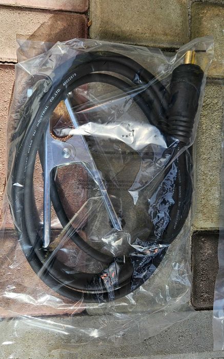 Зварювальний інвертор ESAB Rogue ET 201i PRO