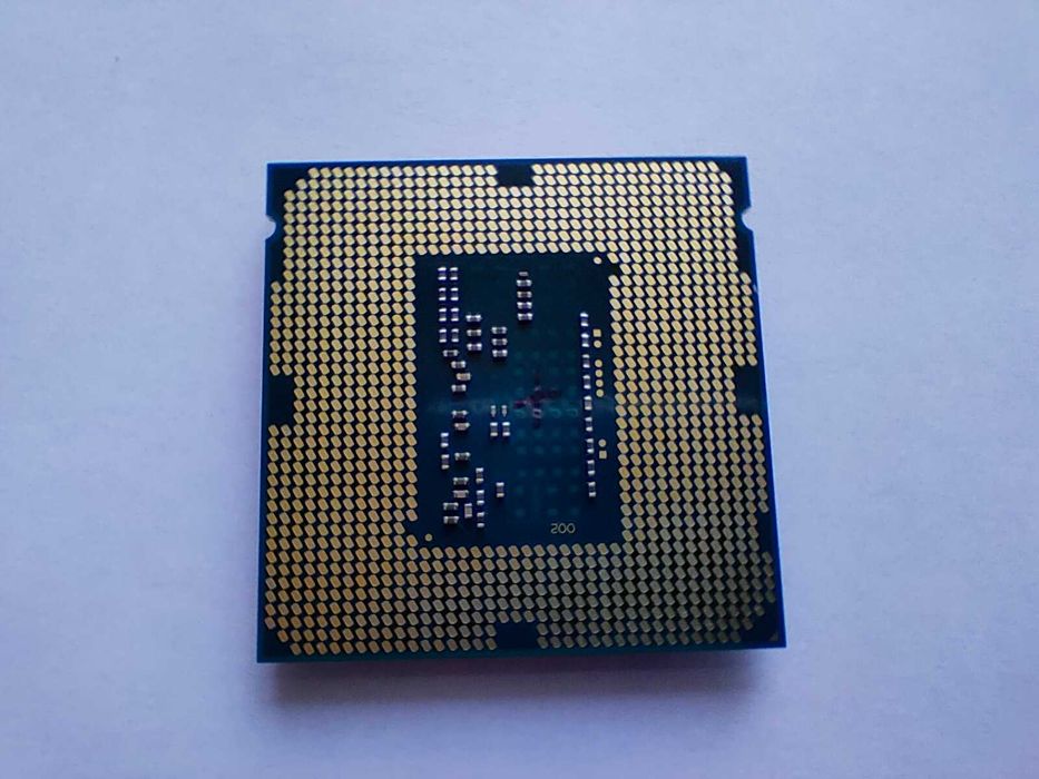 Процессор Intel Xeon E3-1240 V3 3.4-3.8 GHz 4 ядра/8 потоков lga1150 (i7-4770) SR152