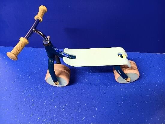 Triciclo de Aprendizagem Evolutivo 2 em 1 Azul/Creme