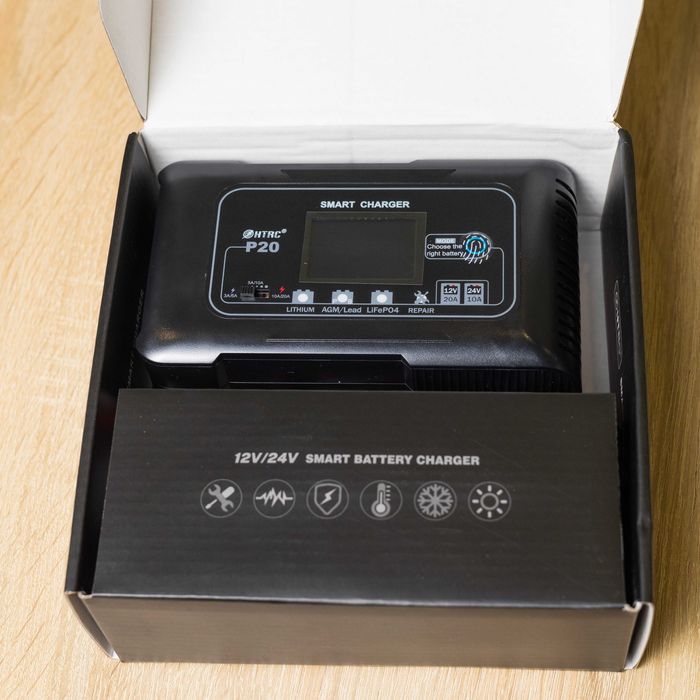 В НАЯВНОСТІ ‼️ Зарядний пристрій HTRC P20 12V 20A LiFePO4, AGM, GEL